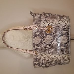 Michael Kors jet set